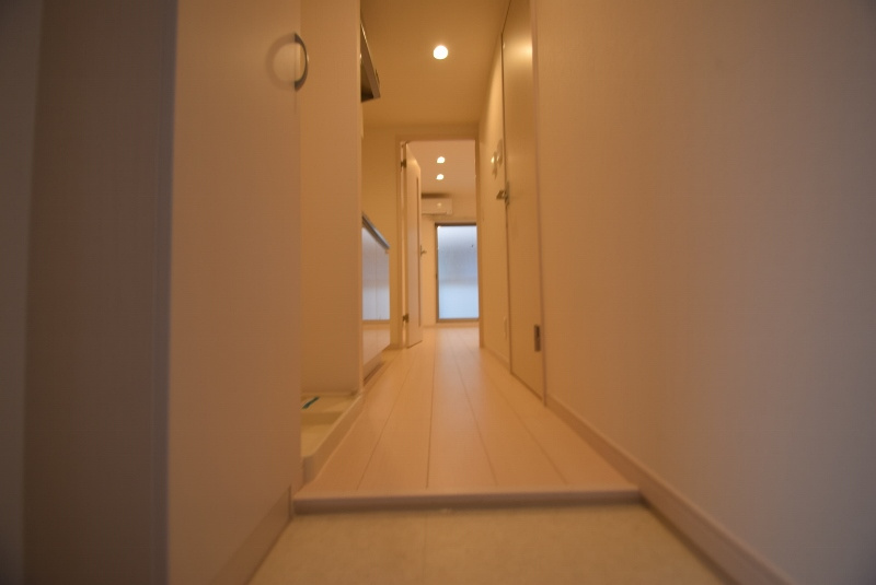 リブリ・レースパーク船橋法典の玄関|玄関