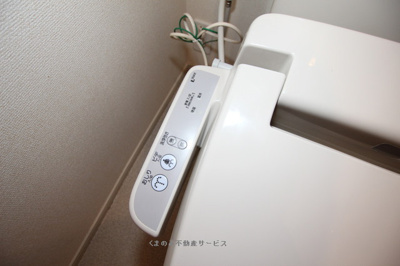 【トイレ】 | プリムローズＡ | 温水洗浄暖房便座
プリムローズA棟　202号室　2021/10/21撮影
