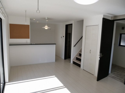 【居間・リビング】 | アクシズ東方