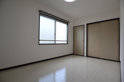 【寝室】 | ステージパティオ