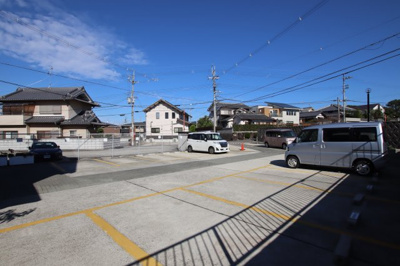 【駐車場】 | ステージパティオ