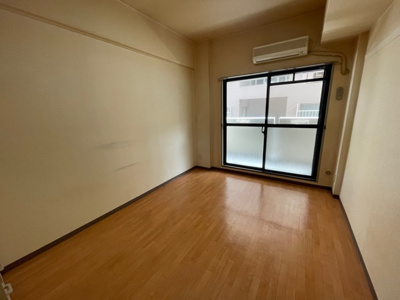 【居間・リビング】 | ジョイフル出屋敷