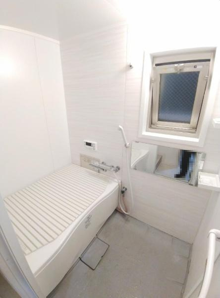 梅ヶ丘南住宅A5棟の浴室|ユニットバス