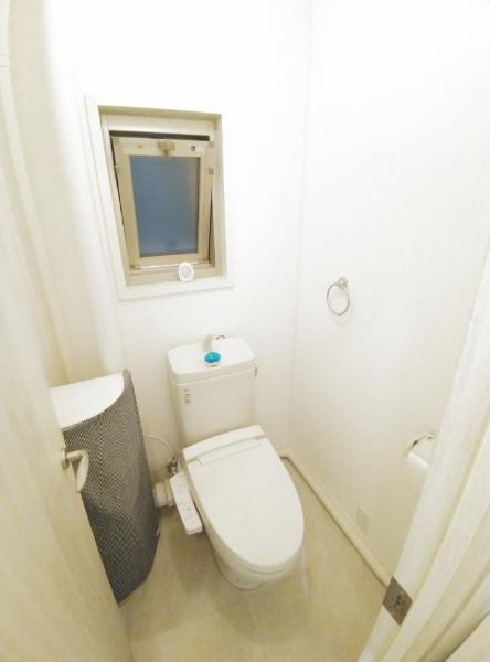 梅ヶ丘南住宅A5棟のトイレ|ウォシュレット