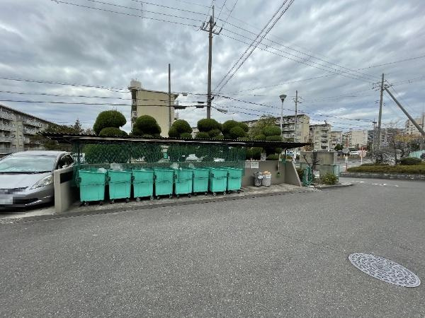 梅ヶ丘南住宅A5棟のその他共用部分|ゴミ捨て場