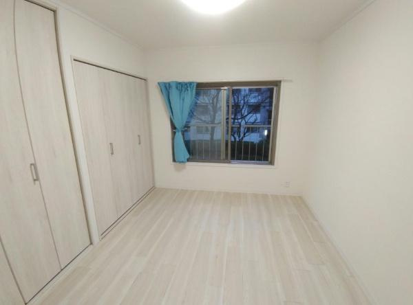 梅ヶ丘南住宅A5棟の洋室|6.0帖