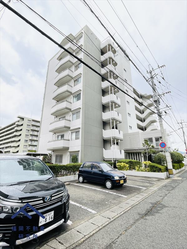 ロワールマンション山王公園南の駐車場