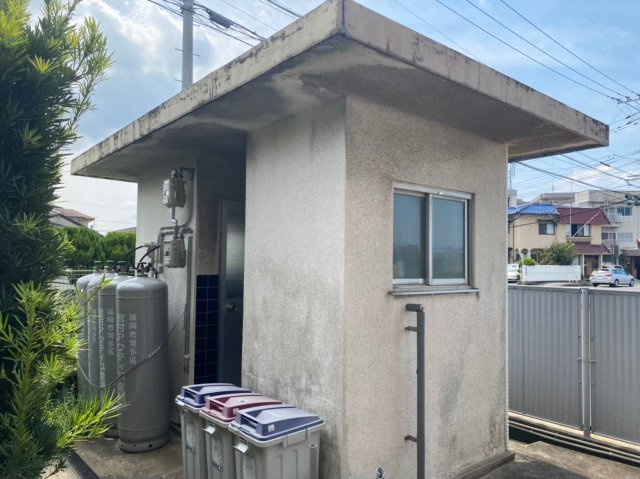 酒殿1丁目調整区域の外観|外にあるトイレです♪