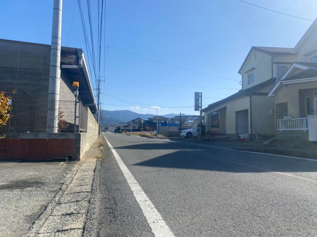 酒殿1丁目調整区域の周辺|前面道路の様子です♪