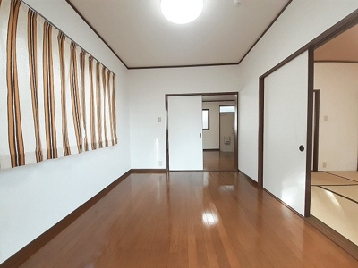 【居間・リビング】 | プリムローズのぎＢ