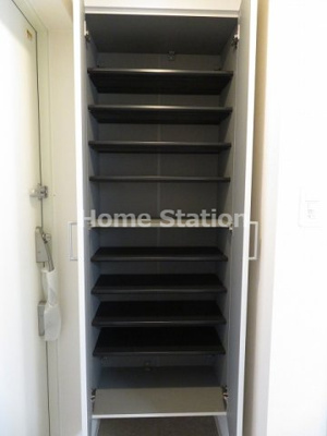 【玄関】 | フォーリアライズ福島WEST