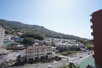 【展望】 | エメラルドマンション上温品（リノベ済） | 現地（2023年3月27日12：00頃）撮影