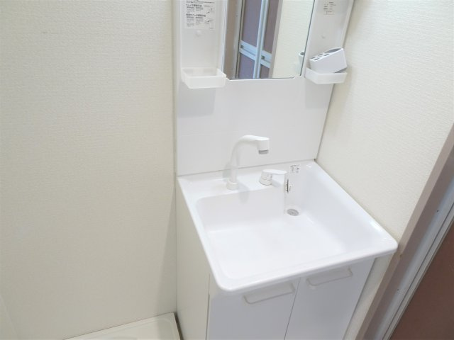 説田ビルの独立洗面台