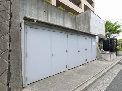 【その他共用部分】 | コスモ鶴見岸谷公園 | ゴミ置場です。
