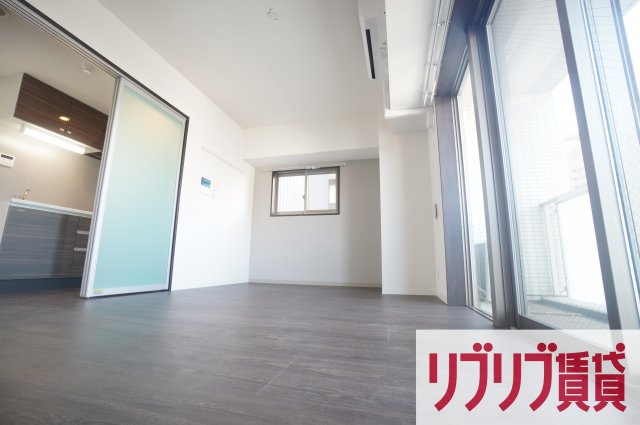 KDXレジデンス千葉中央Eastの居間・リビング
