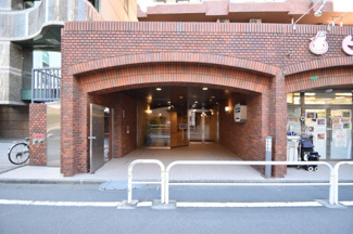 【エントランス】 | エントランス