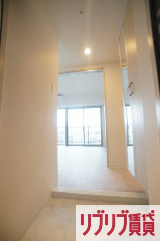 KDXレジデンス千葉中央Eastの玄関