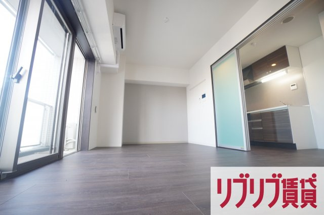 KDXレジデンス千葉中央Eastの居間・リビング