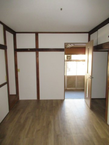 井土ヶ谷下町貸家