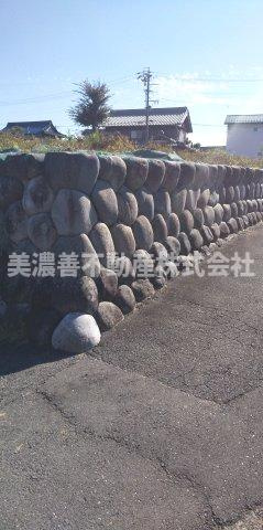５９８０５　羽島市小熊町西小熊土地