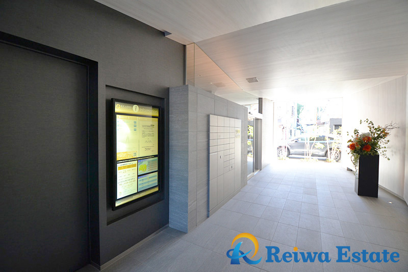 グラディス茅ヶ崎のエントランス