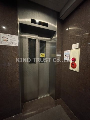 フィオーレ同心のロビー|ゆとりのあるロビーです