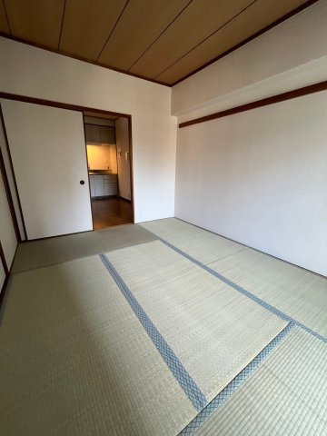 フィオーレ同心の和室|日本らしい落ち着いた雰囲気の和室です