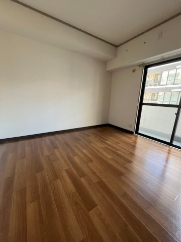 フィオーレ同心の居間・リビング|こちらの居間で趣味の時間をお楽しみください