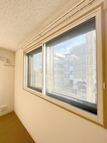 「防音マンション」ラシクラス東長崎のその他|防音室は3重サッシになります。