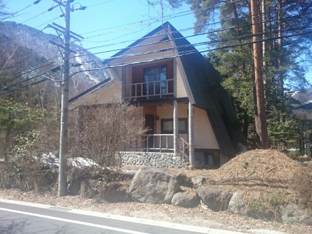 大町市平（高瀬分譲地）　温泉付き中古住宅の画像