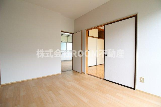 日昇コーポラスⅡの寝室|落ち着いて過ごせるお部屋なので、寝室にいかがでしょうか