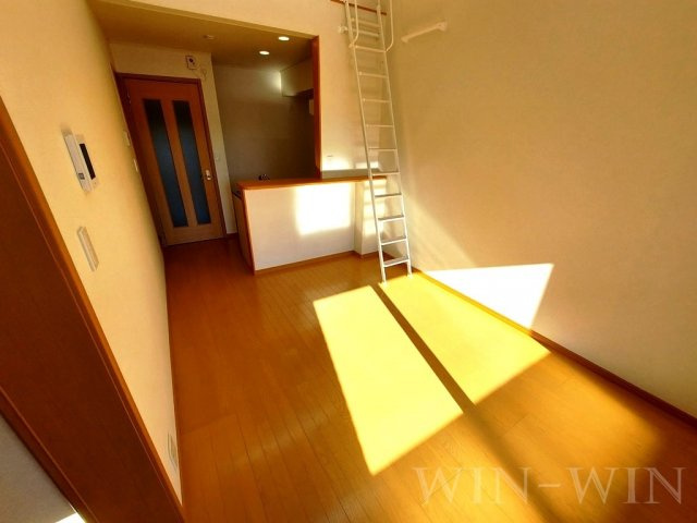 ミニヨン ポルテの居間・リビング