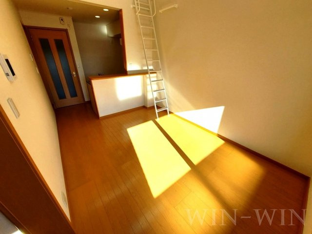 ミニヨン ポルテの居間・リビング