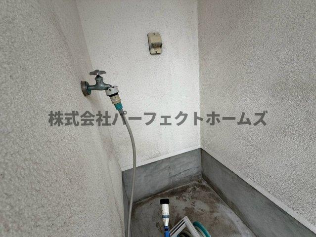 津田東町1丁目戸建　賃貸の設備|洗濯機置場です