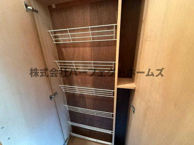 津田東町1丁目戸建　賃貸の収納|専用の収納スペースです