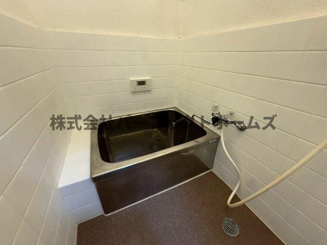 津田東町1丁目戸建　賃貸の浴室|お風呂で日々の疲れを落としましょう