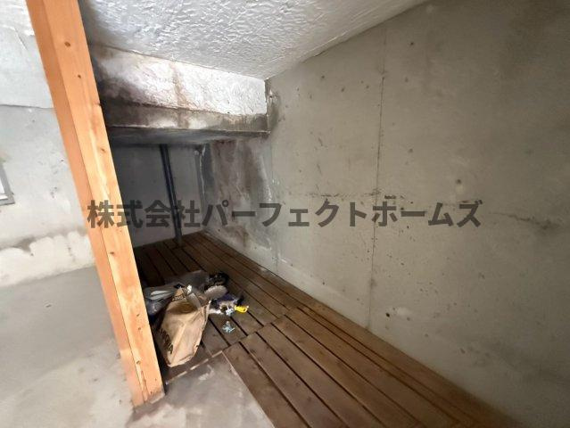 津田東町1丁目戸建　賃貸の収納|収納スペース豊富です