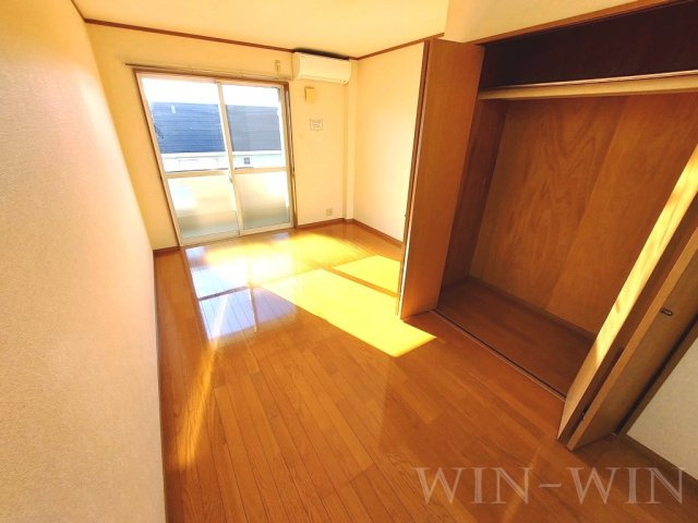 エスペレの寝室