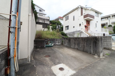 【駐車場】 | ハイツ香花園