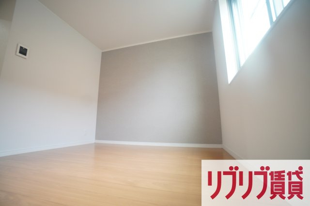 Fullea千葉中央の居間・リビング