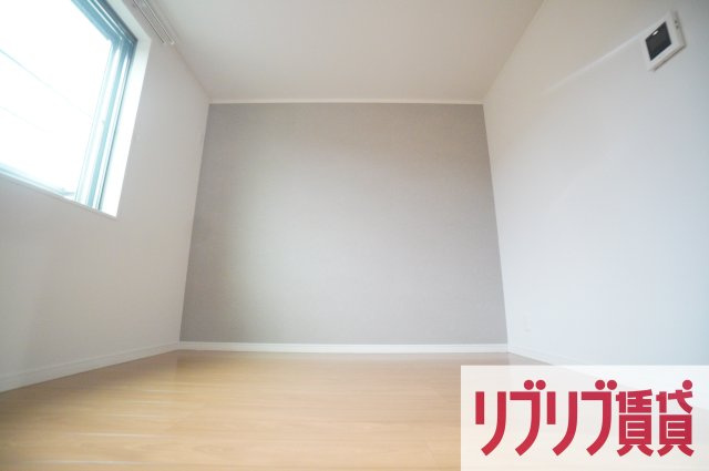 Fullea千葉中央の居間・リビング