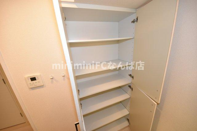プレミスト堺筋本町ラディーナ