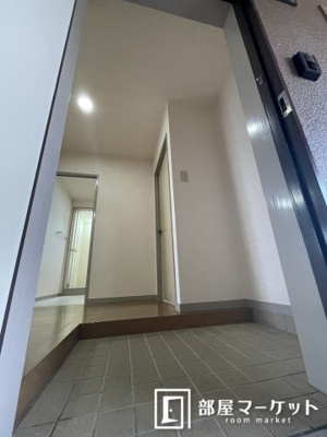 【玄関】 | トレゾアＱ