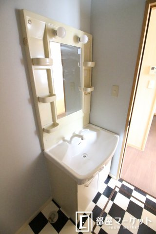 【独立洗面台】 | ベルリード弥生 | 同型タイプ