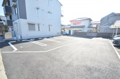 【駐車場】 | アヴニールプラス