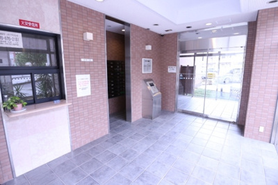 【エントランス】 | ルームズ学園北町