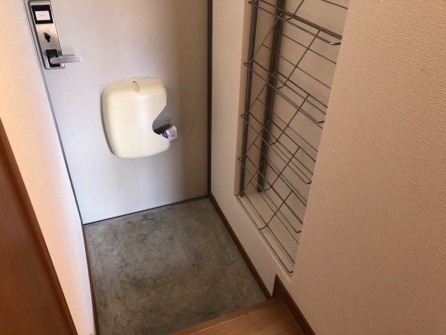 コーポN　Bの玄関