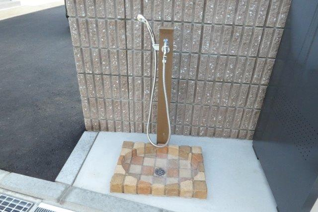 総社市井尻野のアパートのその他共用部分|ペット用足洗い場