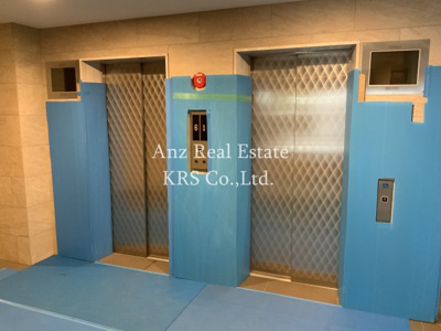 【その他共用部分】 | プレサンスＯＳＡＫＡ　ＤＯＭＥＣＩＴＹビーツ | エレベーターは２基あるので移動がスムーズです♪