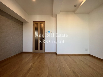 【洋室】 | MESSAGE九条みなと通Ⅱ | エアコン付き！スッキリとした開放感のあるお部屋部分です♪